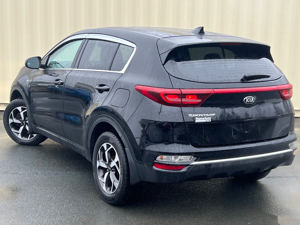 Kia Sportage LX | Cam | USB | HtdSeats | Warranty to 2026 2022 à Amherst, Nouvelle-Écosse - 5 - w1024h768px