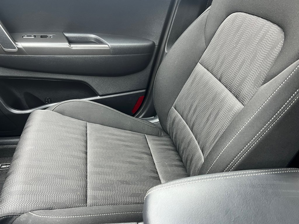 Kia Sportage LX | Cam | USB | HtdSeats | Warranty to 2026 2022 à Amherst, Nouvelle-Écosse - 34 - w1024h768px