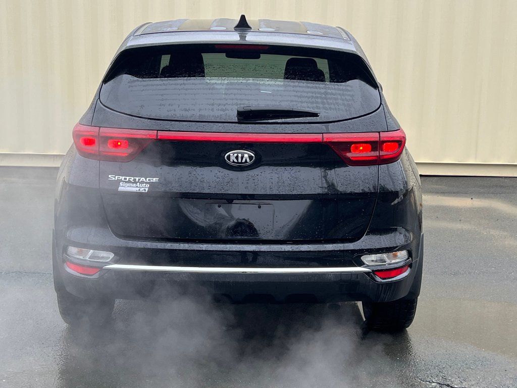 Kia Sportage LX | Cam | USB | HtdSeats | Warranty to 2026 2022 à Amherst, Nouvelle-Écosse - 4 - w1024h768px