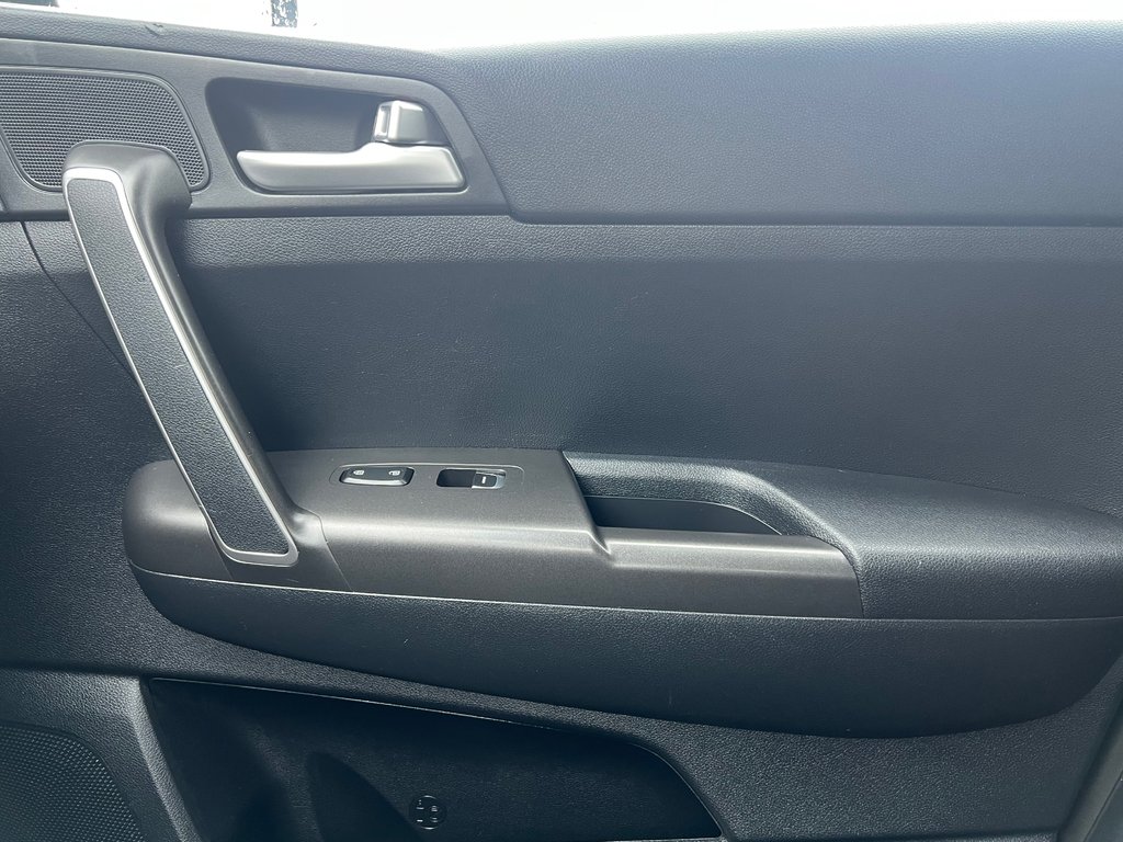 Kia Sportage LX | Cam | USB | HtdSeats | Warranty to 2026 2022 à Amherst, Nouvelle-Écosse - 36 - w1024h768px