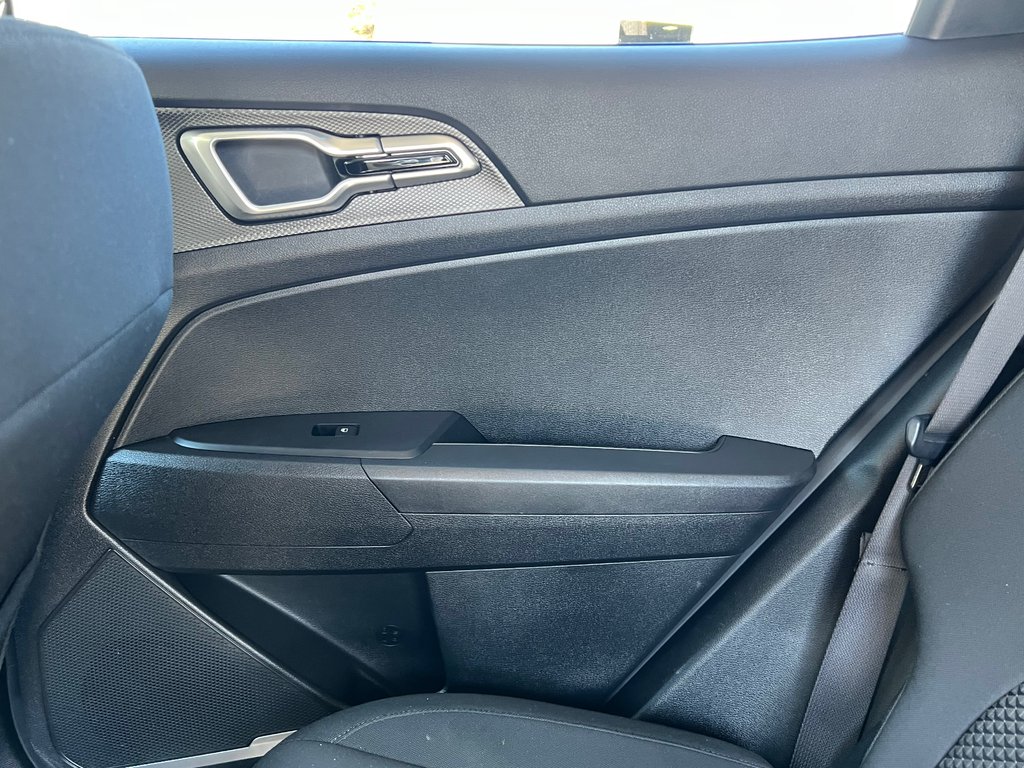 Kia Sportage LX | Cam | USB | HtdSeats | Warranty to 2028 2023 à Hebbville, Nouvelle-Écosse - 51 - w1024h768px