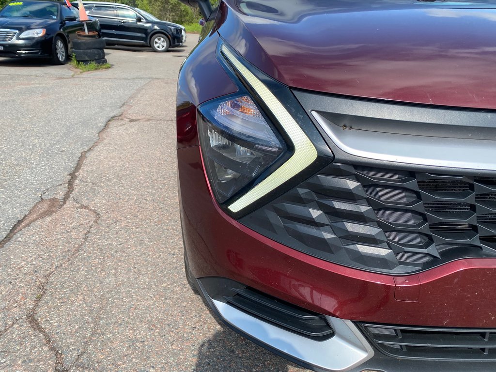 2023 Kia Sportage LX in Amherst, Nova Scotia - 14 - w1024h768px