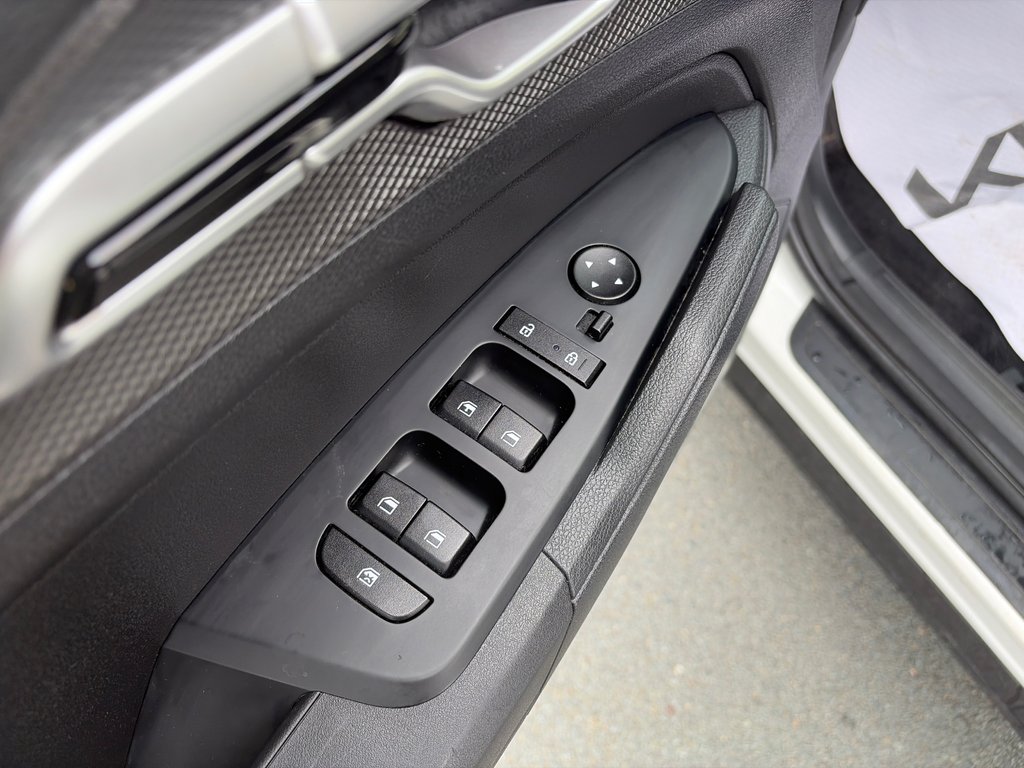2024 Kia Sportage LX | Cam | USB | HtdSeats | Warranty to 2030 in Amherst, Nova Scotia - 26 - w1024h768px