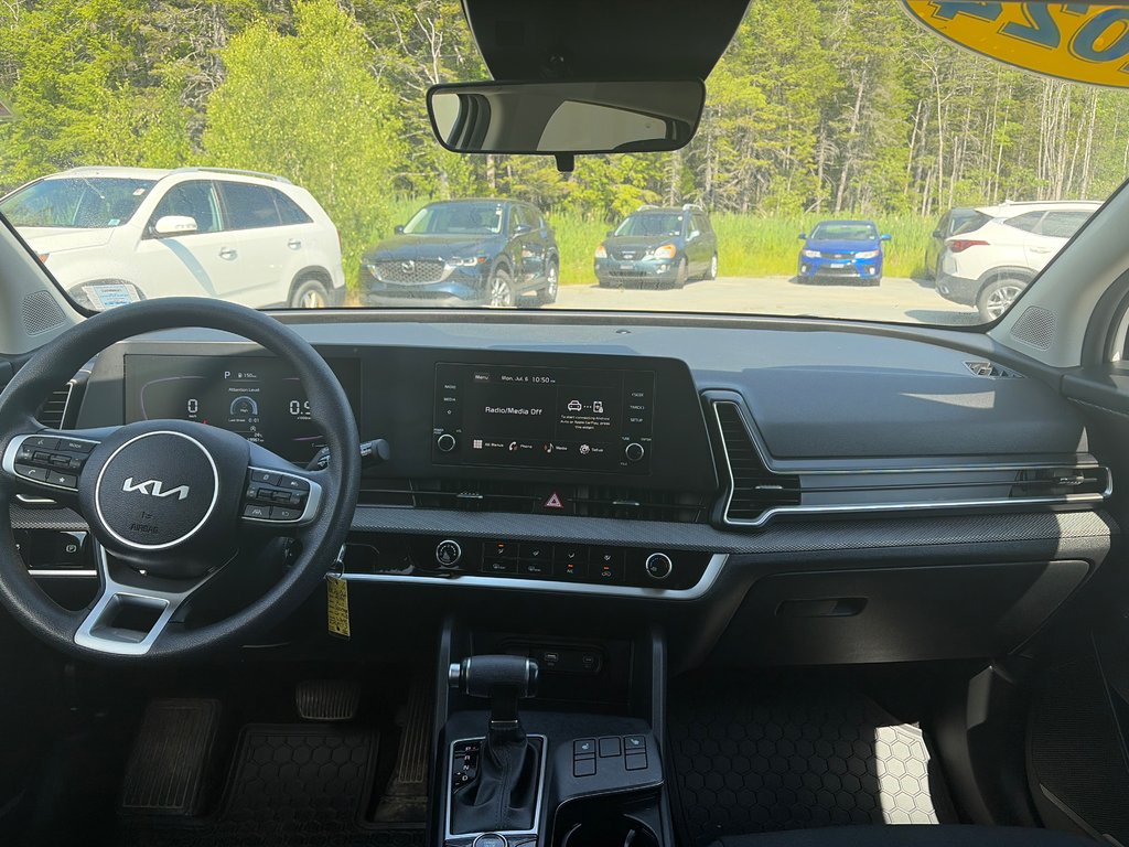 2024 Kia Sportage LX | Cam | USB | HtdSeats | Warranty to 2030 in Amherst, Nova Scotia - 43 - w1024h768px