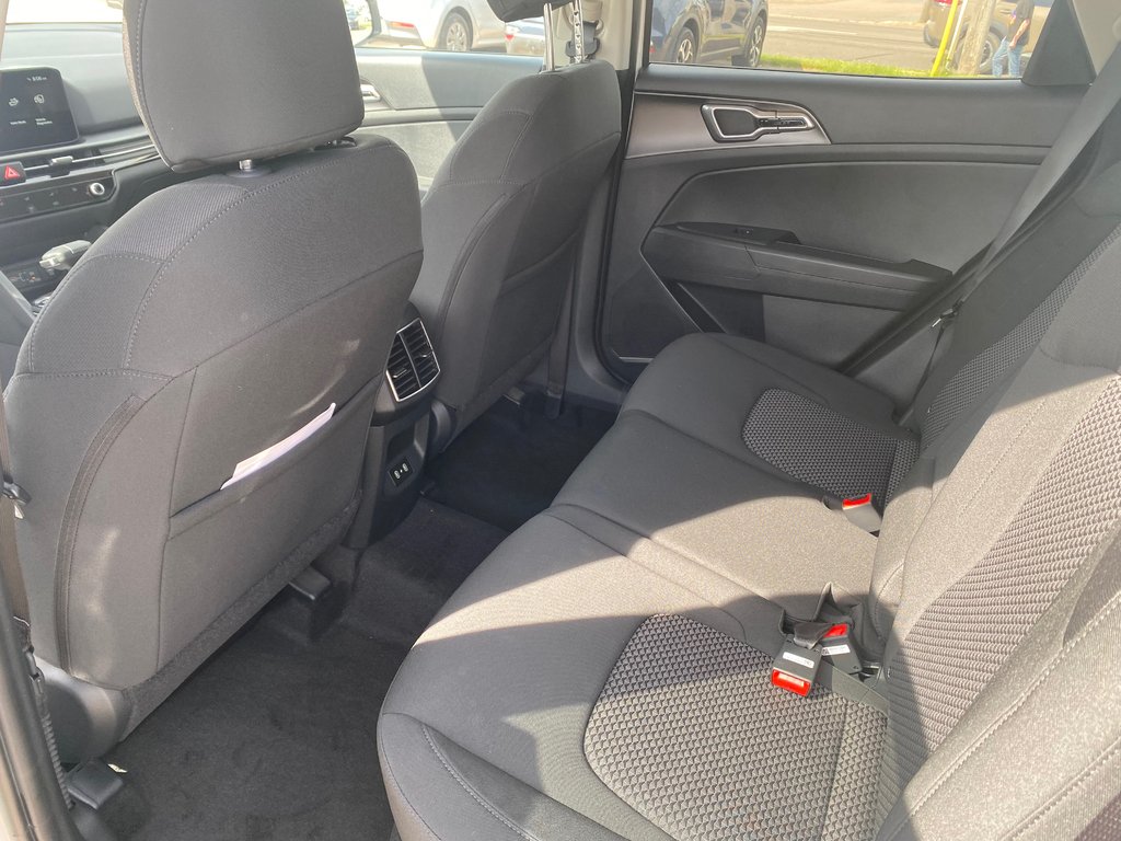 2026 Kia Sportage LX | Cam | USB | HtdSeats | Warranty to 2031 in Amherst, Nova Scotia - 49 - w1024h768px