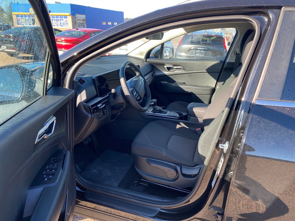 2026 Kia Sportage LX in Hebbville, Nova Scotia - 14 - w1024h768px