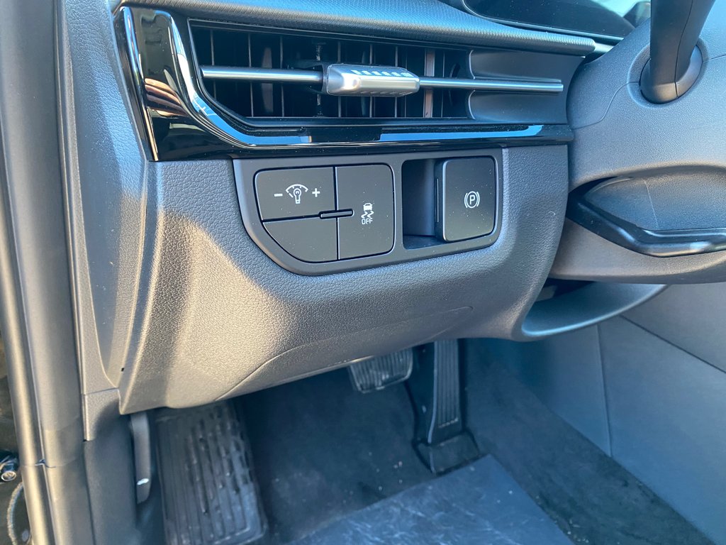 2026 Kia Sportage LX in Hebbville, Nova Scotia - 18 - w1024h768px