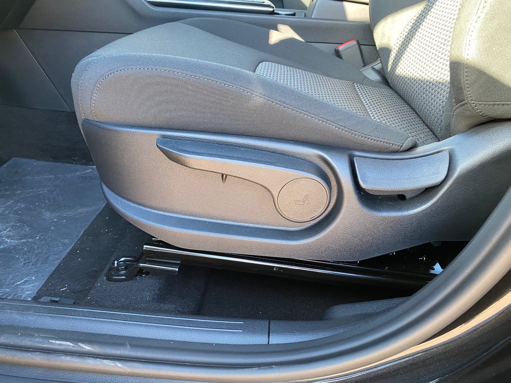 2026 Kia Sportage LX in Hebbville, Nova Scotia - 15 - w1024h768px