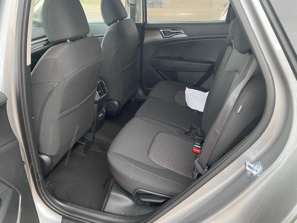 2026 Kia Sportage LX | Cam | USB | HtdSeats | Warranty to 2031 in Amherst, Nova Scotia - 50 - w1024h768px