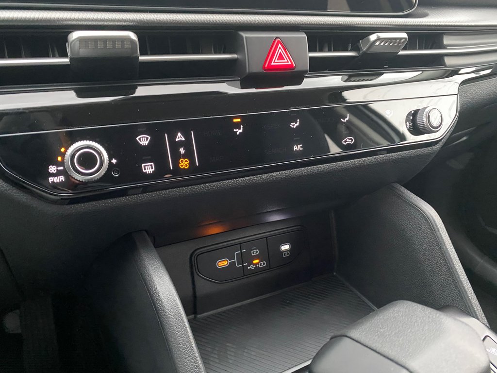 2026 Kia Sportage LX | Cam | USB | HtdSeats | Warranty to 2031 in Amherst, Nova Scotia - 37 - w1024h768px