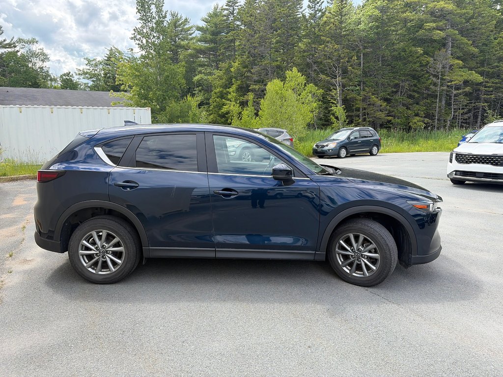 2022 Mazda CX-5 GX | Cam | USB | HtdSeats | Warranty to 2027 in Amherst, Nova Scotia - 2 - w1024h768px
