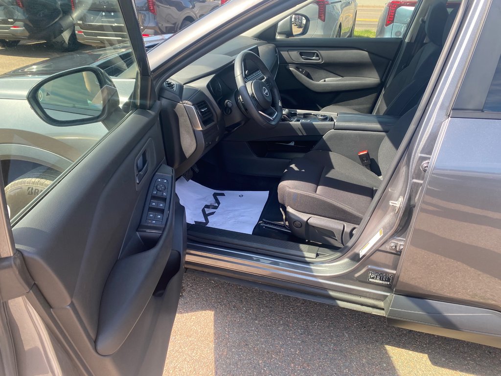 Nissan ROGUE S | Cam | USB | HtdSeats | Warranty to 2027 2024 à Hebbville, Nouvelle-Écosse - 14 - w1024h768px