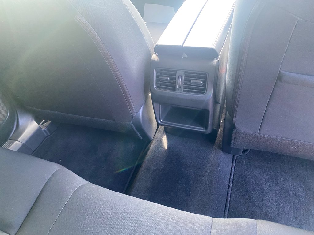 Nissan ROGUE S | Cam | USB | HtdSeats | Warranty to 2027 2024 à Hebbville, Nouvelle-Écosse - 48 - w1024h768px