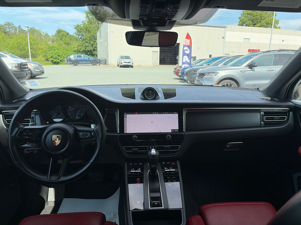 Porsche Macan Base | Leather | SunRoof | Nav | Warranty to 2029 2025 à Amherst, Nouvelle-Écosse - 22 - w1024h768px