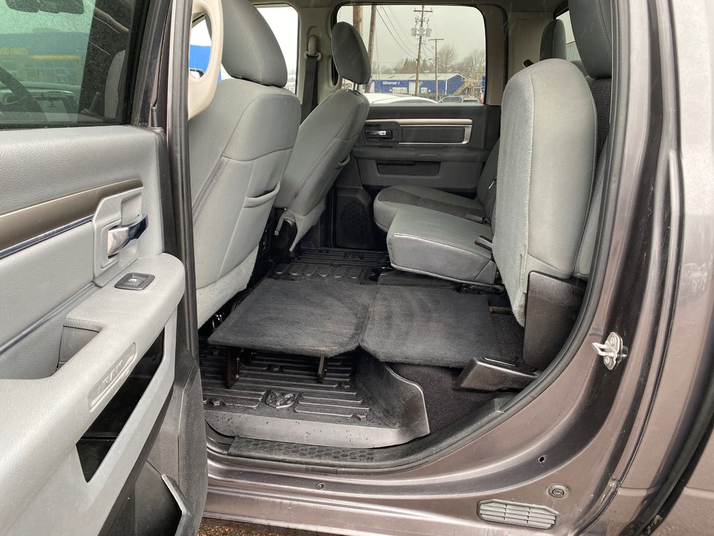 2019 Ram 1500 Classic Warlock in Amherst, Nova Scotia - 40 - w1024h768px