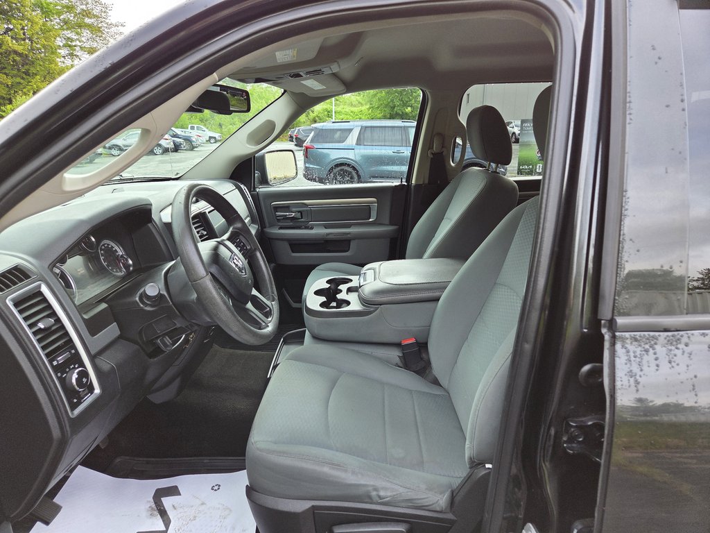 2017 Ram 1500 Outdoorsman | Cam | USB | XM | Bluetooth | TowPkg in Amherst, Nova Scotia - 26 - w1024h768px
