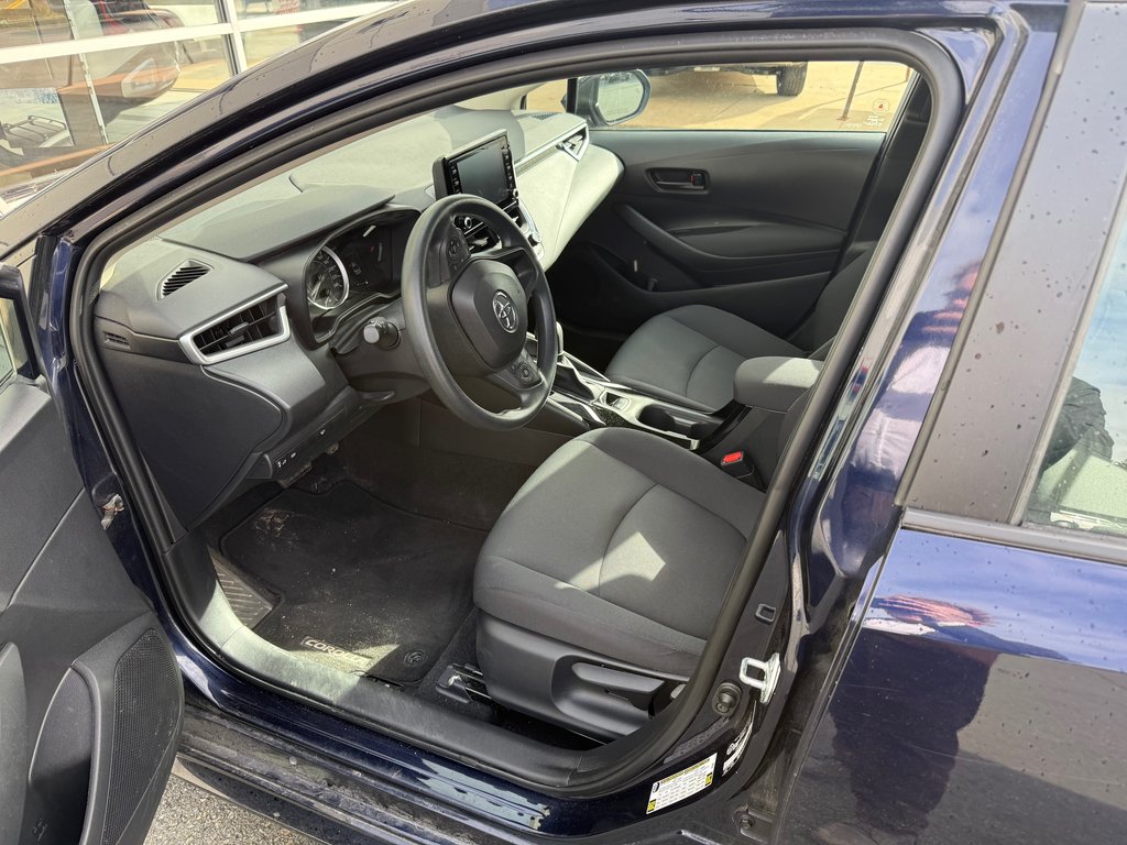 Toyota Corolla LE | Cam | USB | HtdSeats | Bluetooth | Keyless 2022 à Hebbville, Nouvelle-Écosse - 33 - w1024h768px