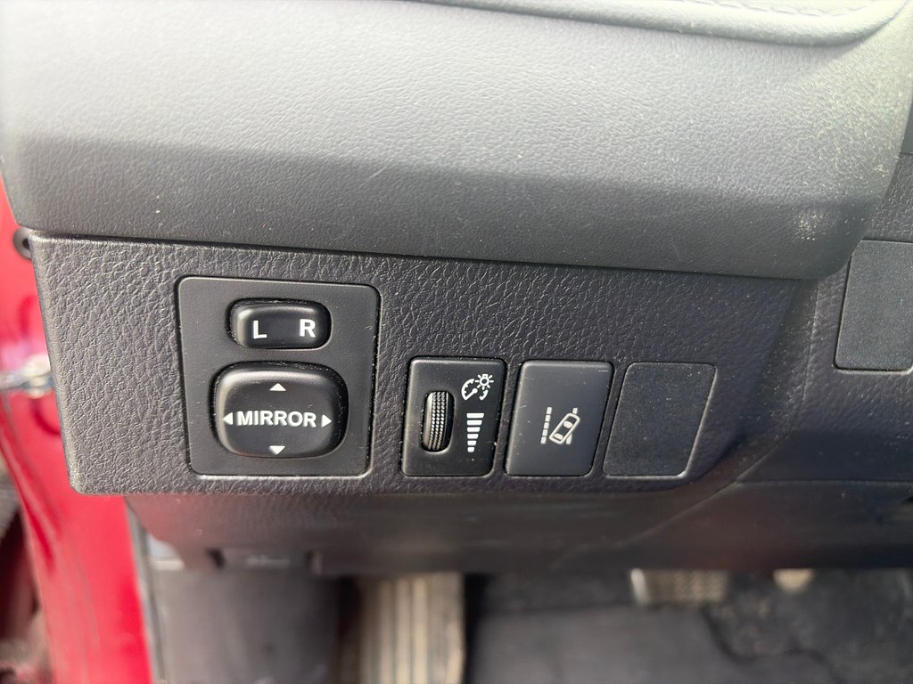 2018 Toyota RAV4 LE l Cam l HtdSeats l USB l Cruise | Bluetooth in Amherst, Nova Scotia - 22 - w1024h768px
