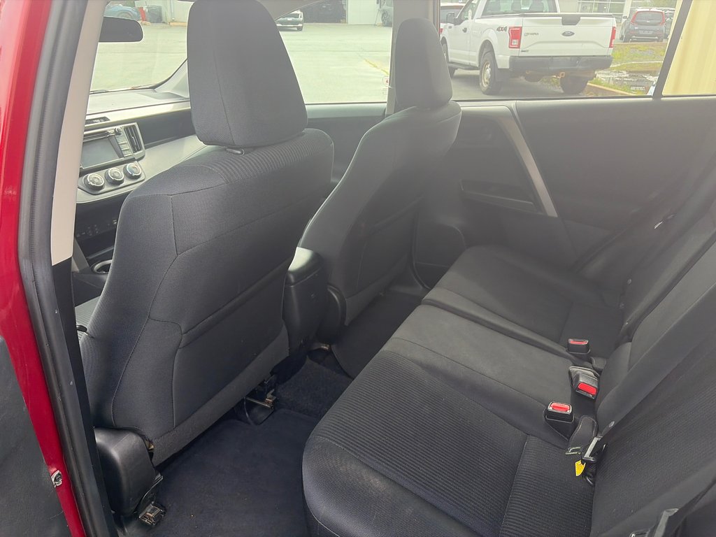 2018 Toyota RAV4 LE l Cam l HtdSeats l USB l Cruise | Bluetooth in Amherst, Nova Scotia - 14 - w1024h768px