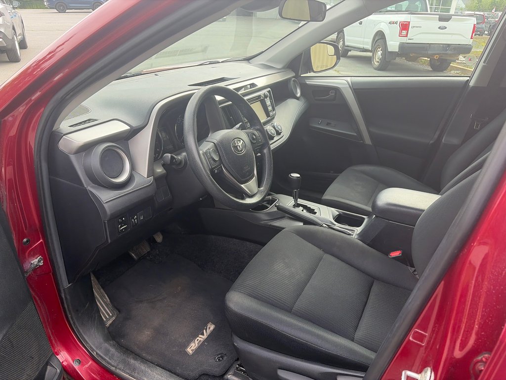 2018 Toyota RAV4 LE l Cam l HtdSeats l USB l Cruise | Bluetooth in Amherst, Nova Scotia - 12 - w1024h768px