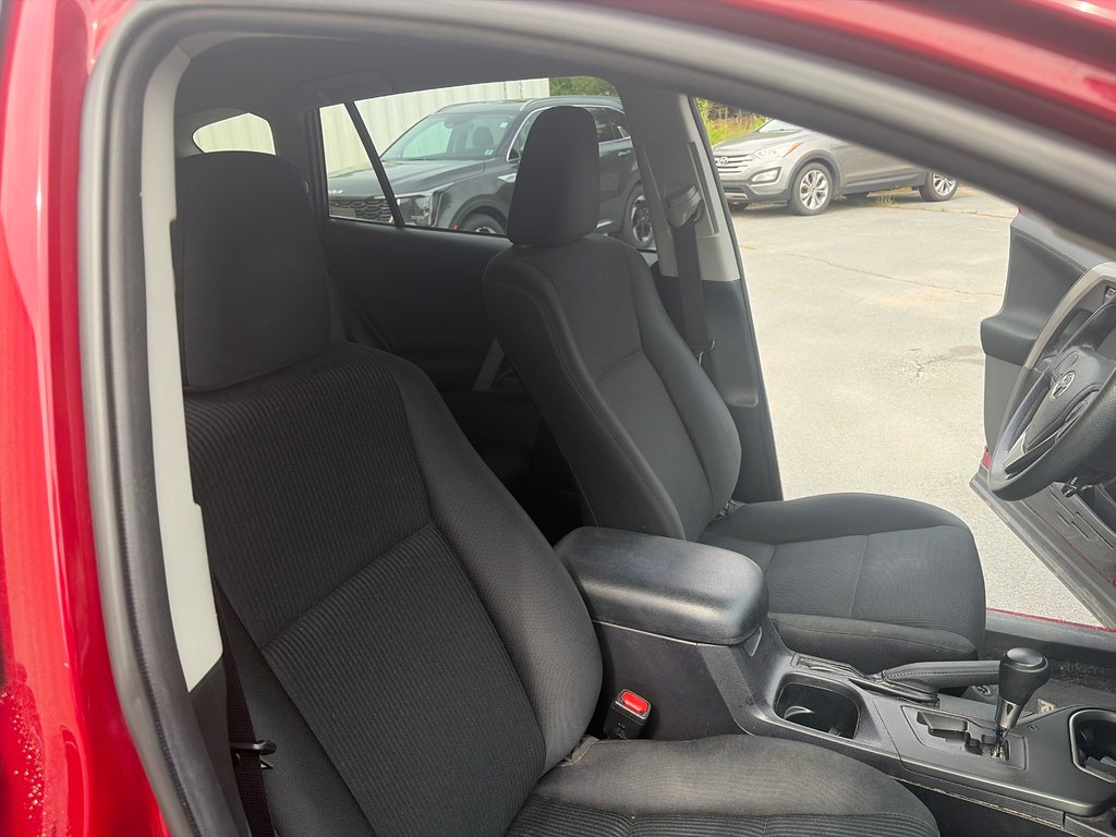 2018 Toyota RAV4 LE l Cam l HtdSeats l USB l Cruise | Bluetooth in Amherst, Nova Scotia - 21 - w1024h768px