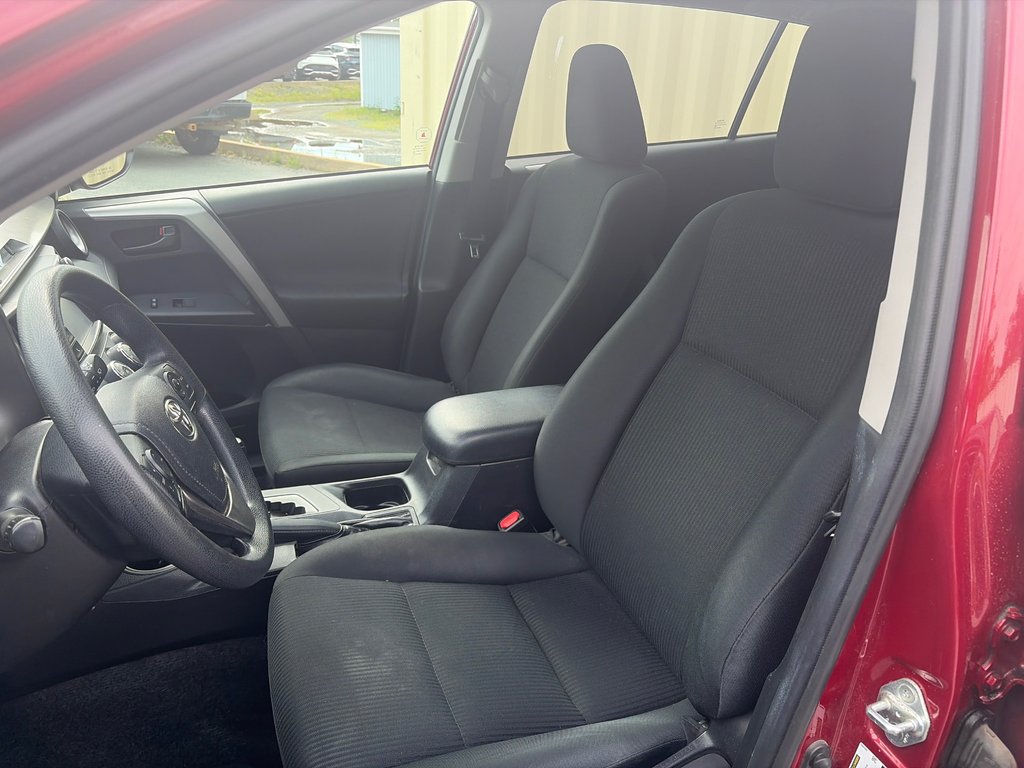 2018 Toyota RAV4 LE l Cam l HtdSeats l USB l Cruise | Bluetooth in Amherst, Nova Scotia - 13 - w1024h768px