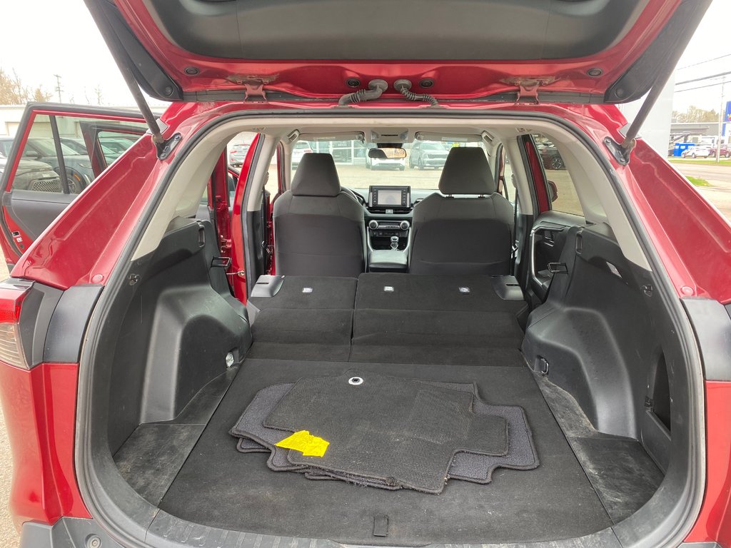 2020 Toyota RAV4 LE | Cam | USB | HtdSeats | Bluetooth | Keyless in Amherst, Nova Scotia - 43 - w1024h768px