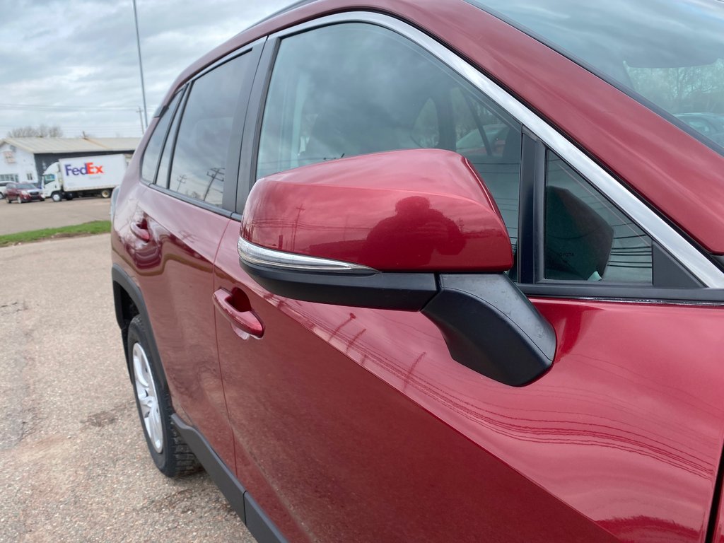 2020 Toyota RAV4 LE | Cam | USB | HtdSeats | Bluetooth | Keyless in Amherst, Nova Scotia - 11 - w1024h768px