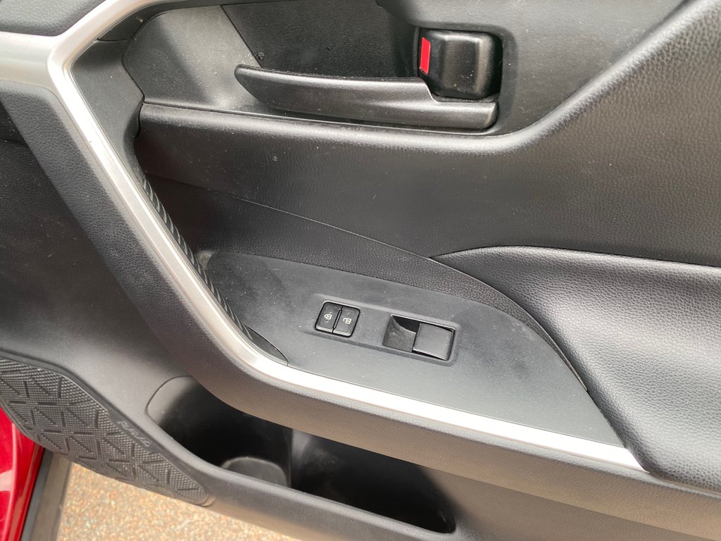 2020 Toyota RAV4 LE | Cam | USB | HtdSeats | Bluetooth | Keyless in Amherst, Nova Scotia - 50 - w1024h768px
