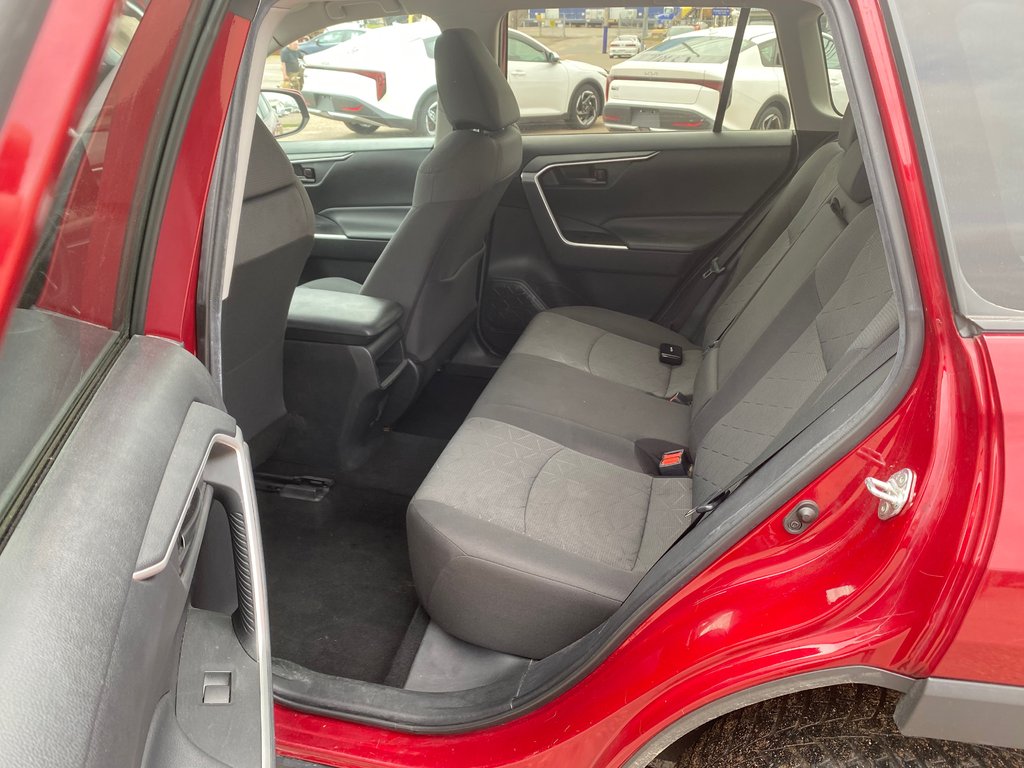 2020 Toyota RAV4 LE | Cam | USB | HtdSeats | Bluetooth | Keyless in Amherst, Nova Scotia - 35 - w1024h768px