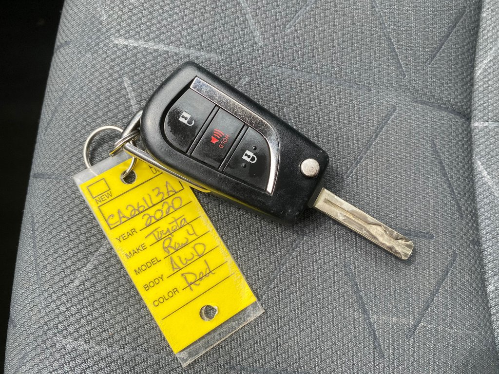 2020 Toyota RAV4 LE | Cam | USB | HtdSeats | Bluetooth | Keyless in Amherst, Nova Scotia - 34 - w1024h768px