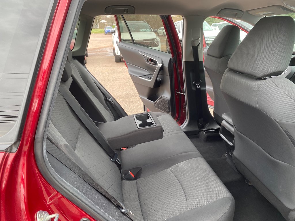 2020 Toyota RAV4 LE | Cam | USB | HtdSeats | Bluetooth | Keyless in Amherst, Nova Scotia - 47 - w1024h768px