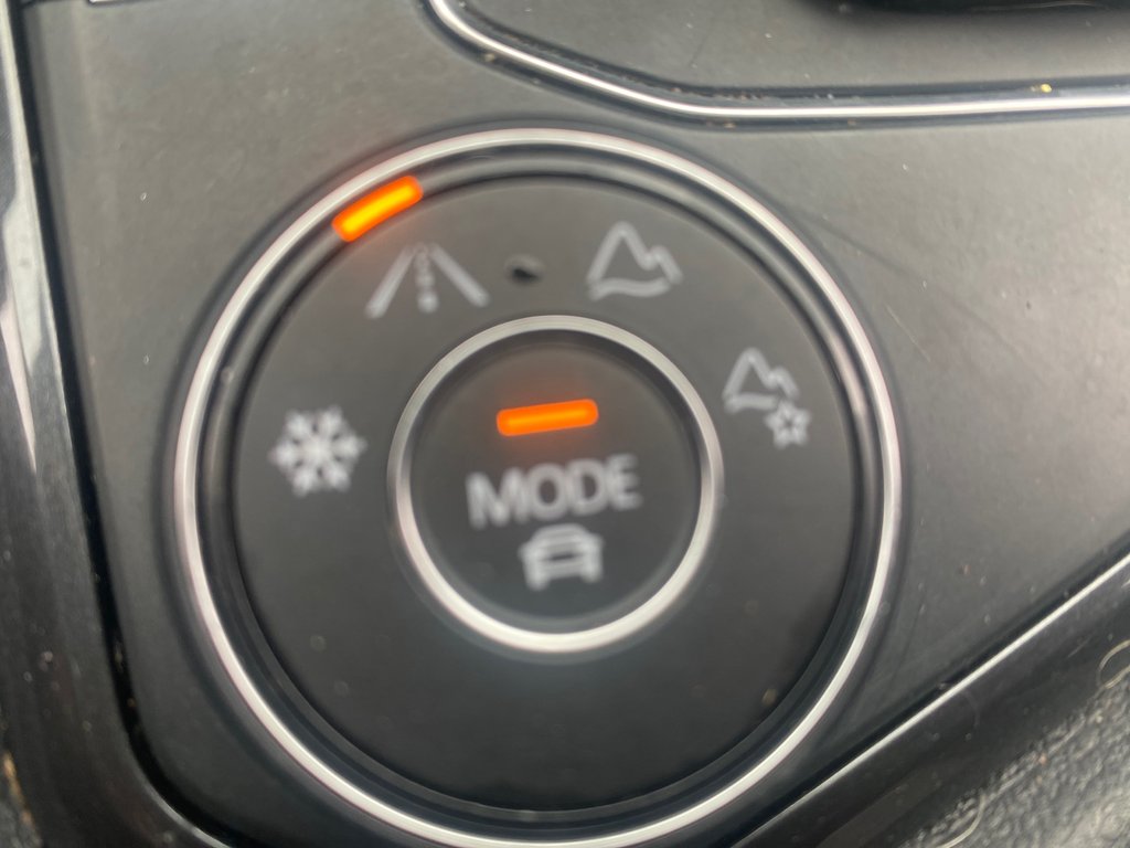 Volkswagen Tiguan Comfortline | Leather | Cam | USB | XM | Bluetooth 2019 à Amherst, Nouvelle-Écosse - 41 - w1024h768px