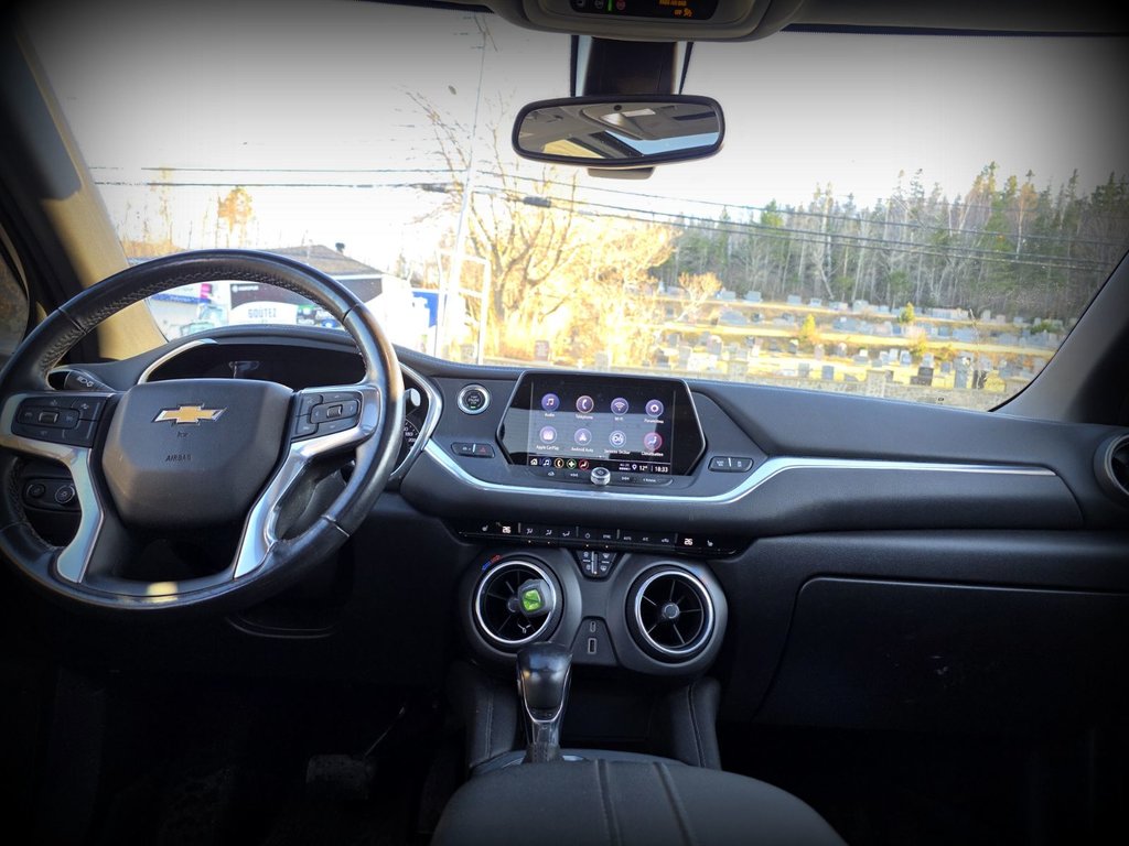 2021 Chevrolet Blazer in Gaspé, Quebec - 12 - w1024h768px