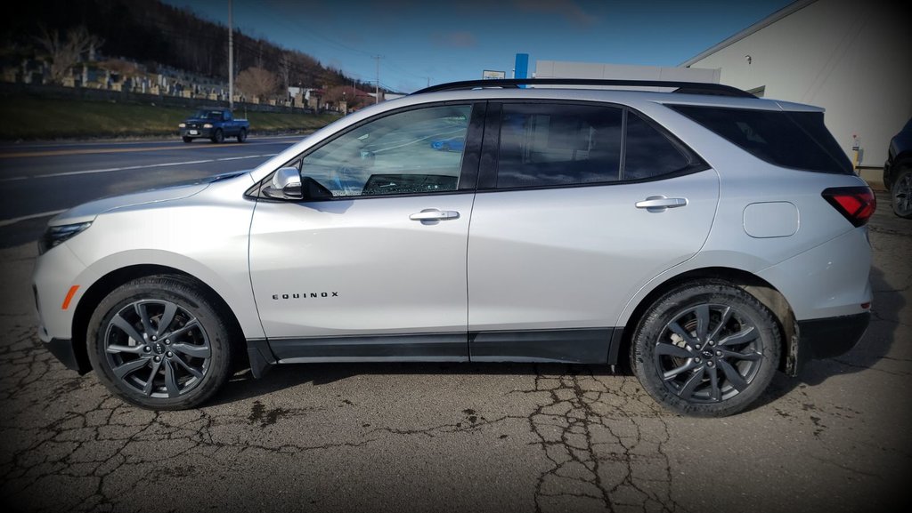 Chevrolet Equinox  2022 à Gaspé, Québec - 11 - w1024h768px