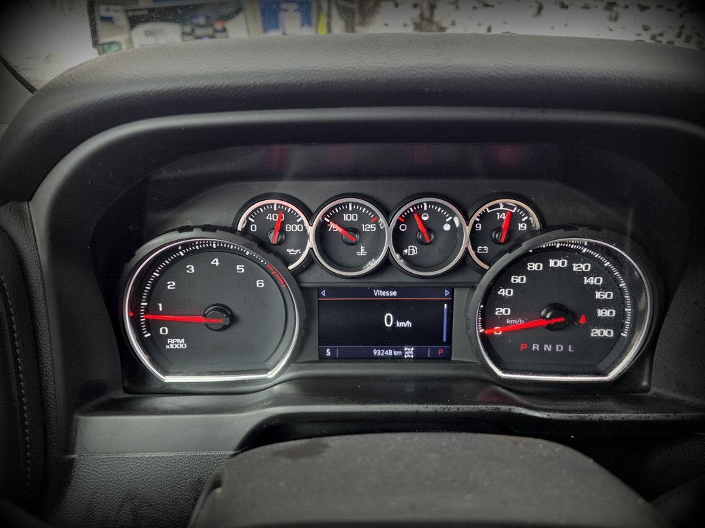 2022 Chevrolet Silverado 1500 LTD in Gaspé, Quebec - 14 - w1024h768px