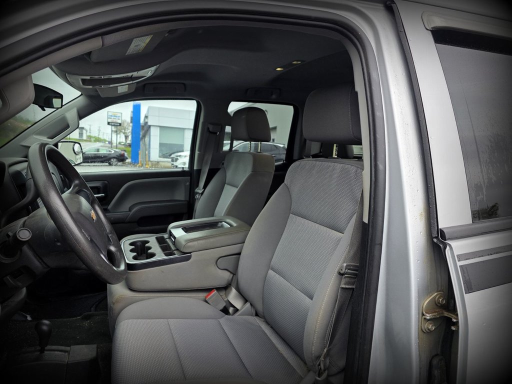 Chevrolet Silverado 1500  2016 à Gaspé, Québec - 11 - w1024h768px