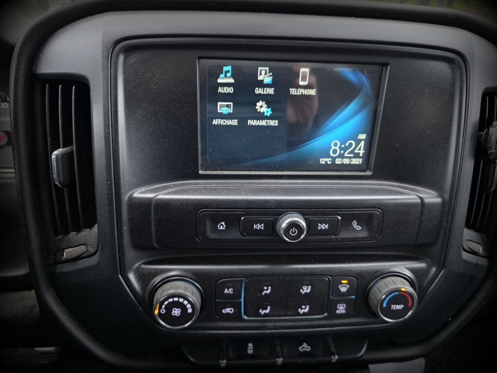 Chevrolet Silverado 1500  2016 à Gaspé, Québec - 14 - w1024h768px