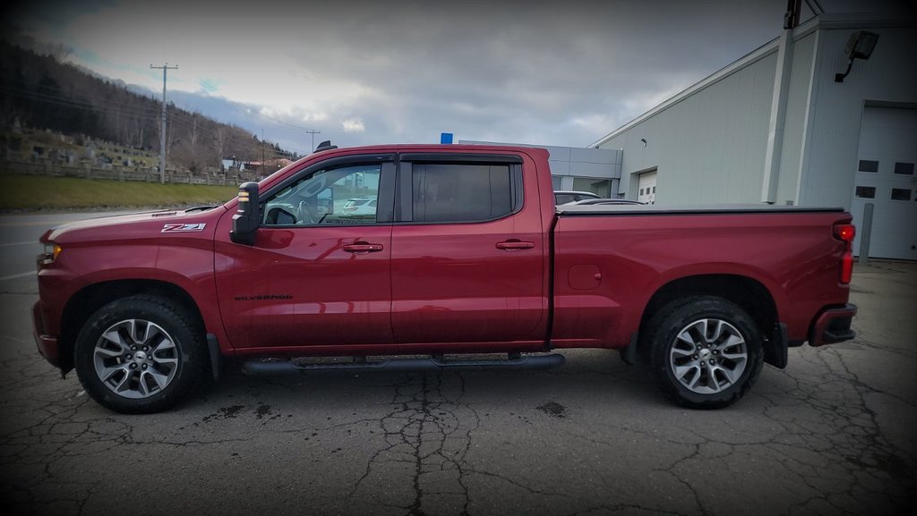 Chevrolet Silverado 1500  2020 à Gaspé, Québec - 11 - w1024h768px