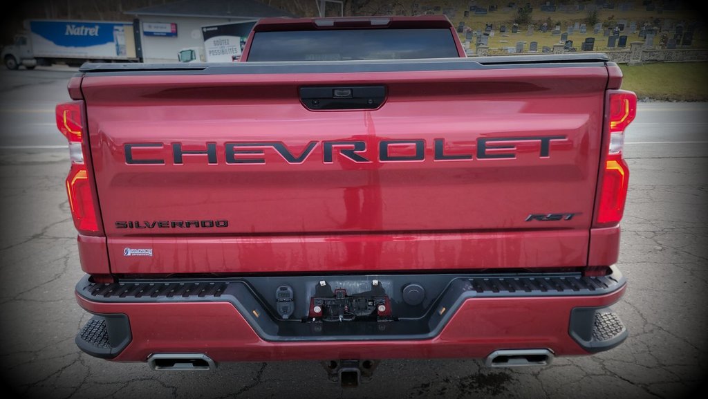 Chevrolet Silverado 1500  2020 à Gaspé, Québec - 8 - w1024h768px