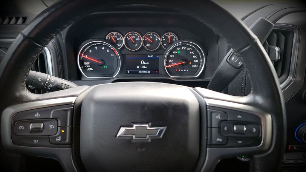 Chevrolet Silverado 1500  2020 à Gaspé, Québec - 19 - w1024h768px