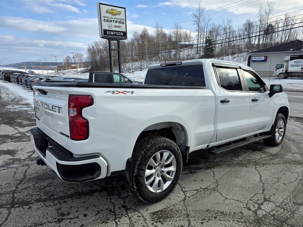 Chevrolet Silverado 1500  2021 à Gaspé, Québec - 6 - w1024h768px