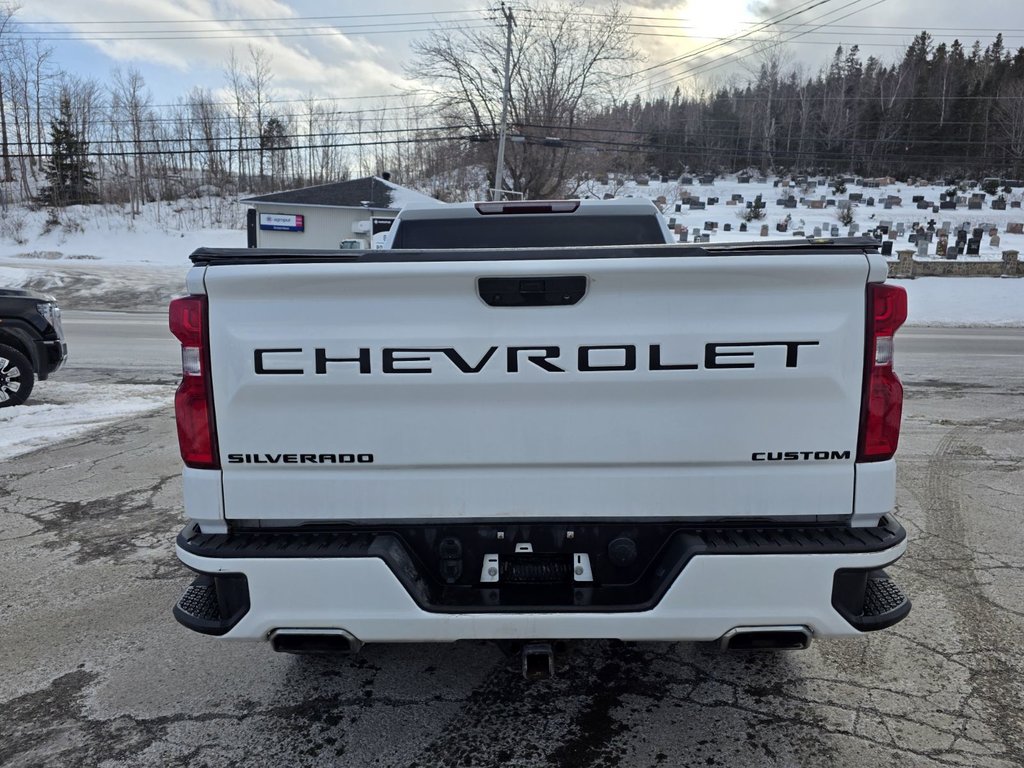 2021 Chevrolet Silverado 1500 in Gaspé, Quebec - 7 - w1024h768px