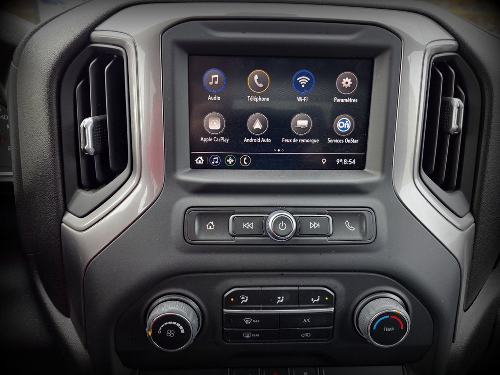 Chevrolet Silverado 1500  2021 à Gaspé, Québec - 14 - w1024h768px