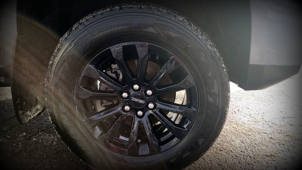 GMC Canyon  2022 à Gaspé, Québec - 5 - w1024h768px