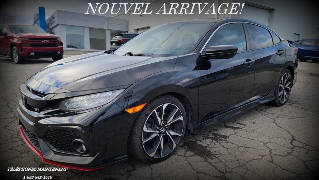 2019 Honda Civic SI sedan in Gaspé, Quebec - 1 - w1024h768px