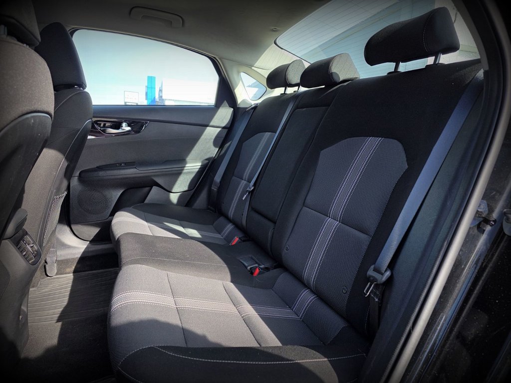 2024 Kia Forte in Gaspé, Quebec - 11 - w1024h768px