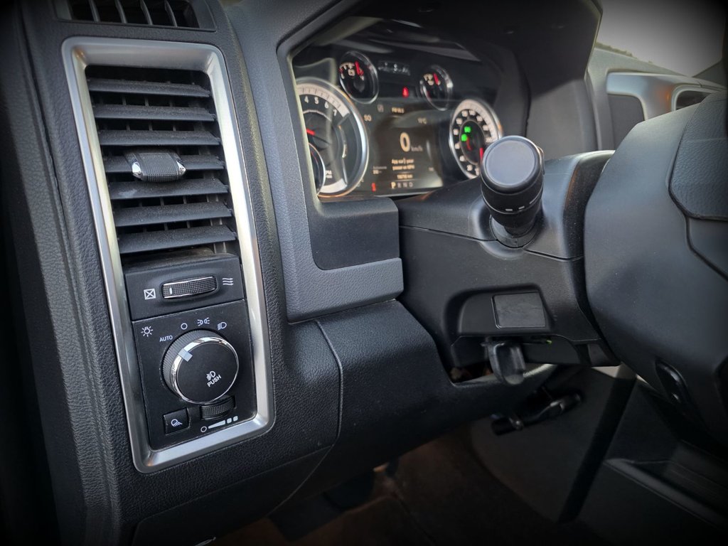 Ram 1500  2013 à Gaspé, Québec - 16 - w1024h768px