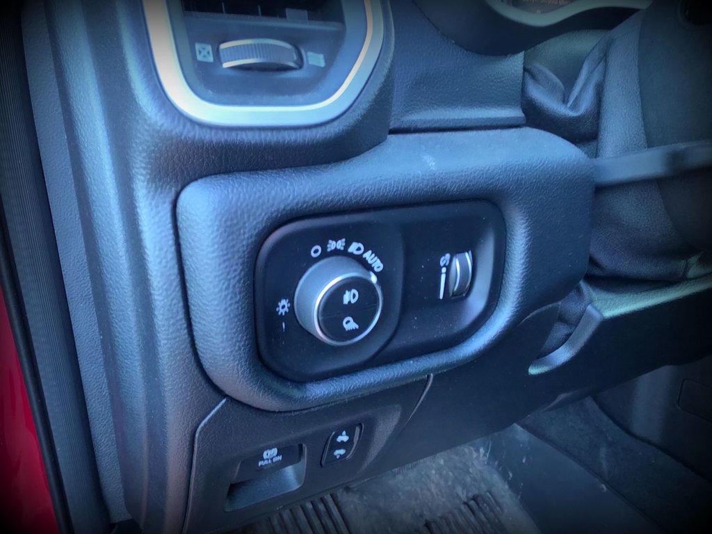 Ram 1500  2020 à Gaspé, Québec - 15 - w1024h768px