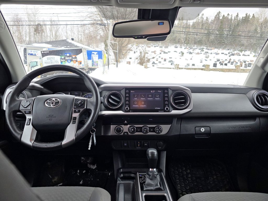 2020 Toyota Tacoma in Gaspé, Quebec - 12 - w1024h768px